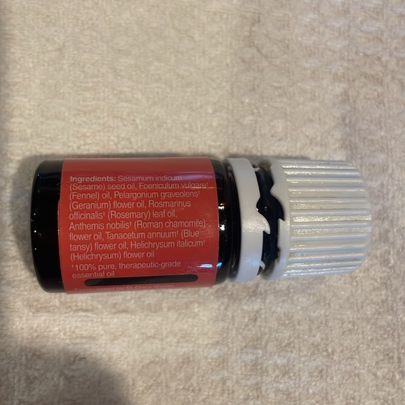 Young Living Juvaflex 5ml essential oil (opened) - Picture 2 of 3